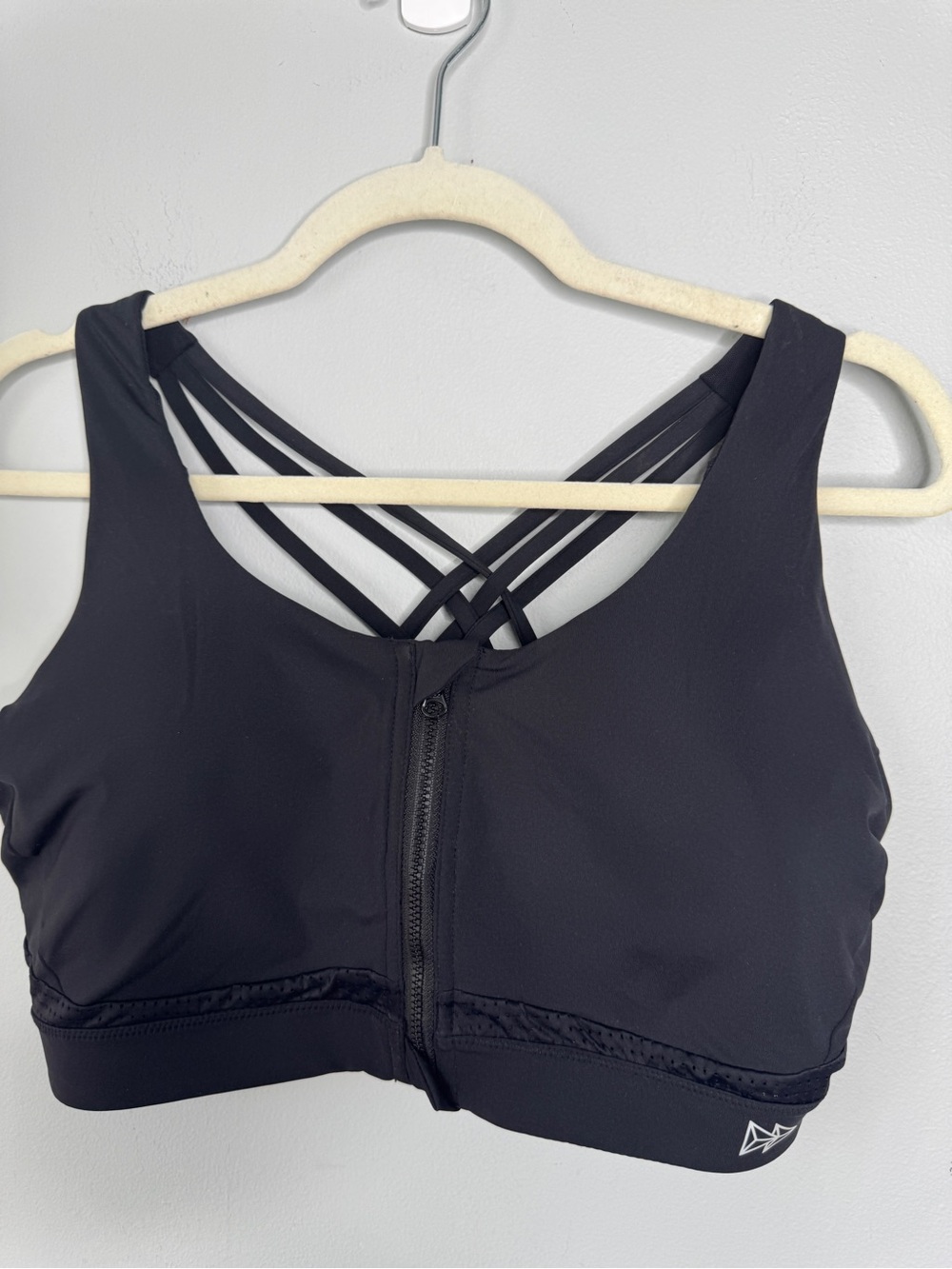 Front-Zip Black Strappy Sports Bra with Crisscross Back